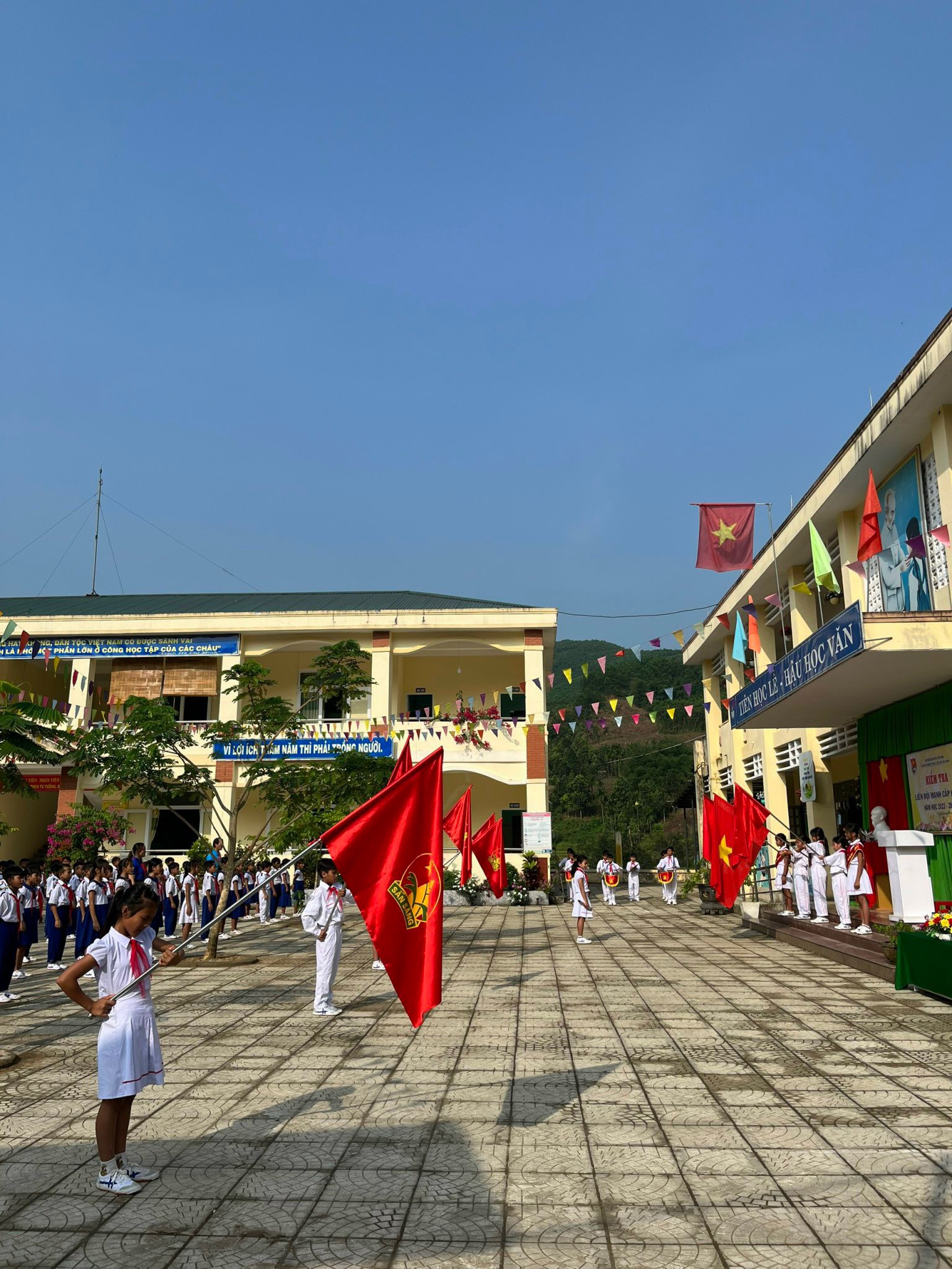 KIỂM TRA LIÊN ĐỘI MẠNH CẤP HUYỆN NĂM HỌC 2022-2023